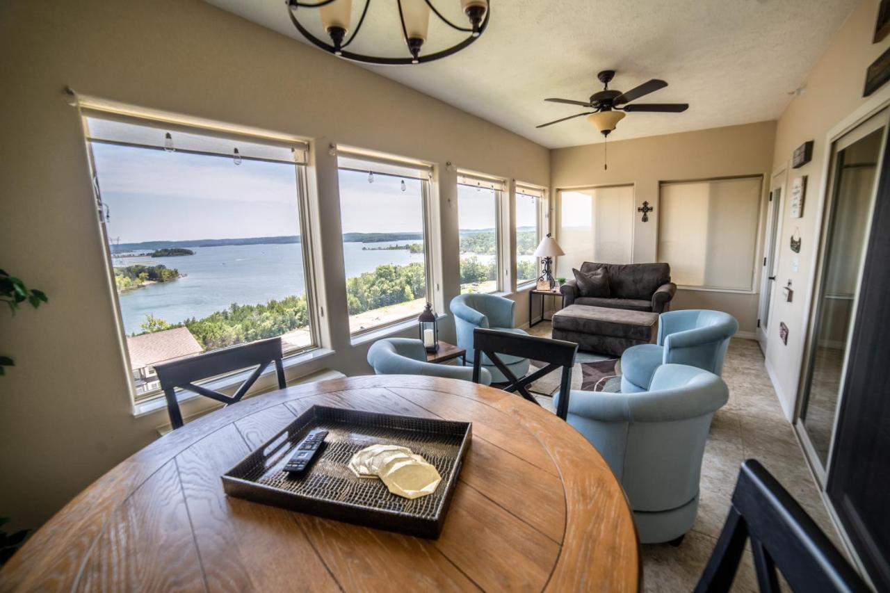 Majestic At Table Rock Hotell Branson Exteriör bild