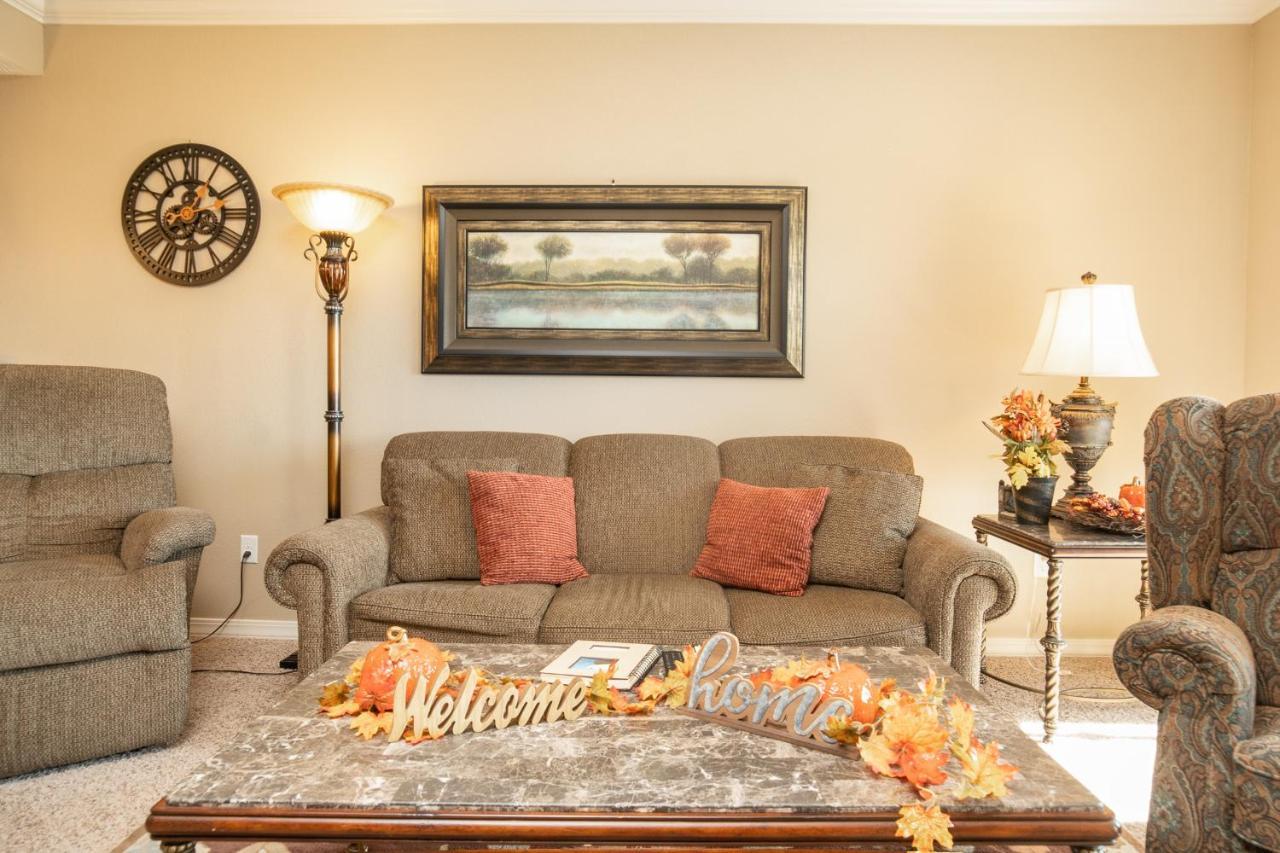 Majestic At Table Rock Hotell Branson Exteriör bild
