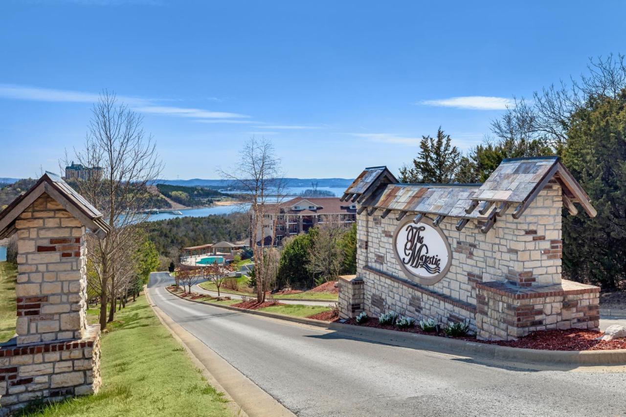 Majestic At Table Rock Hotell Branson Exteriör bild
